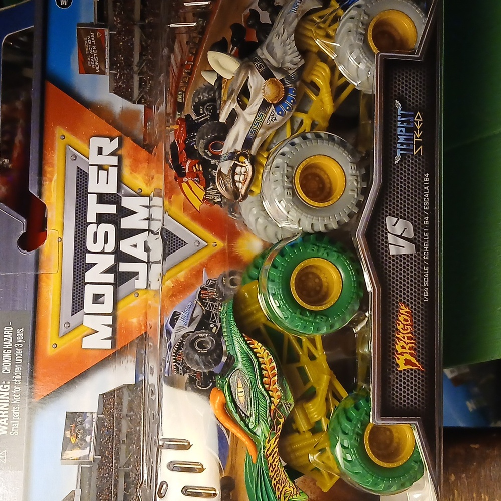 Dragon vs. Tempest Steed Monster Jam Die-Cast Trucks 1/64
